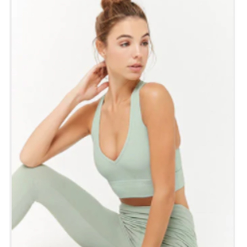 L | Sports Bra